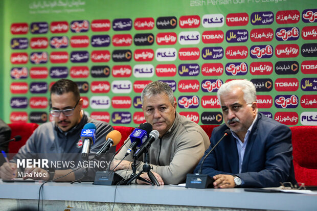 لیگ برتر فوتبال - تراکتور و پرسپولیس 26