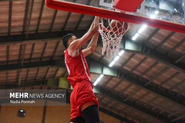 توقف تیم بسکتبال مهگل البرز مقابل شهرداری گرگان
