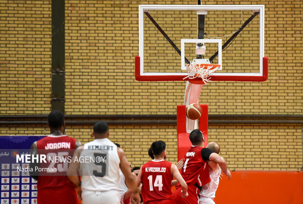 توقف تیم بسکتبال مهگل البرز مقابل شهرداری گرگان