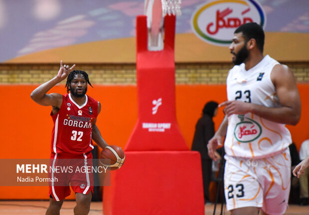 توقف تیم بسکتبال مهگل البرز مقابل شهرداری گرگان