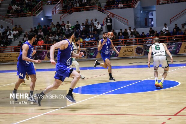 لیگ برتر بسکتبال - پاس کردستان و استقلال تهران 4