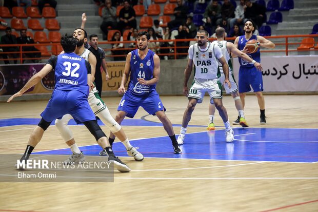 لیگ برتر بسکتبال - پاس کردستان و استقلال تهران 6