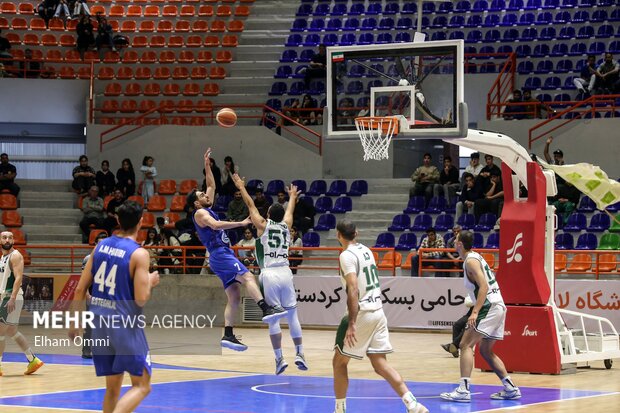 هفته هفتم لیگ برتر بسکتبال پاس کردستان و استقلال