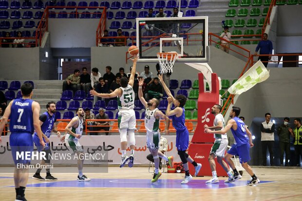 لیگ برتر بسکتبال - پاس کردستان و استقلال تهران 10