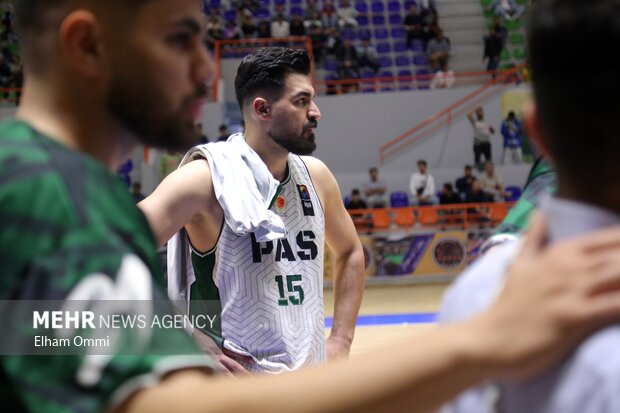 لیگ برتر بسکتبال - پاس کردستان و استقلال تهران 11