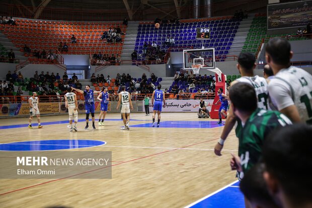 لیگ برتر بسکتبال - پاس کردستان و استقلال تهران 20