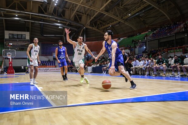 هفته هفتم لیگ برتر بسکتبال پاس کردستان و استقلال