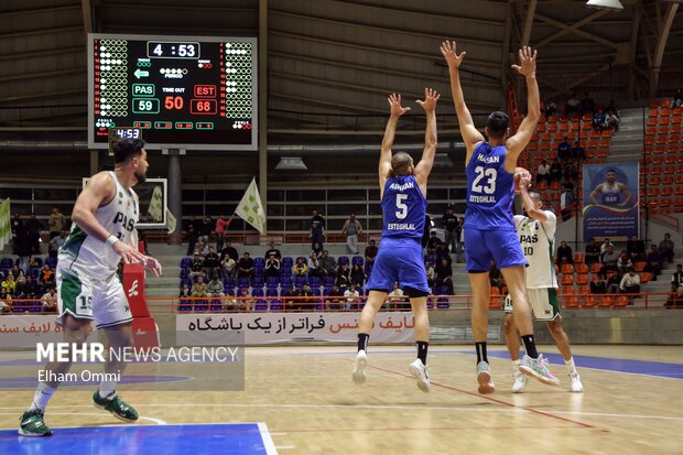 لیگ برتر بسکتبال - پاس کردستان و استقلال تهران 31