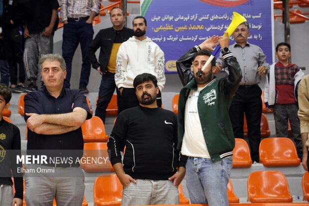 هفته هفتم لیگ برتر بسکتبال پاس کردستان و استقلال