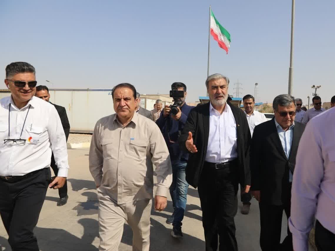 اعضای کمیسیون امنیت ملی مجلس از منطقه مرزی زعفرانیه مهران بازدید کردند