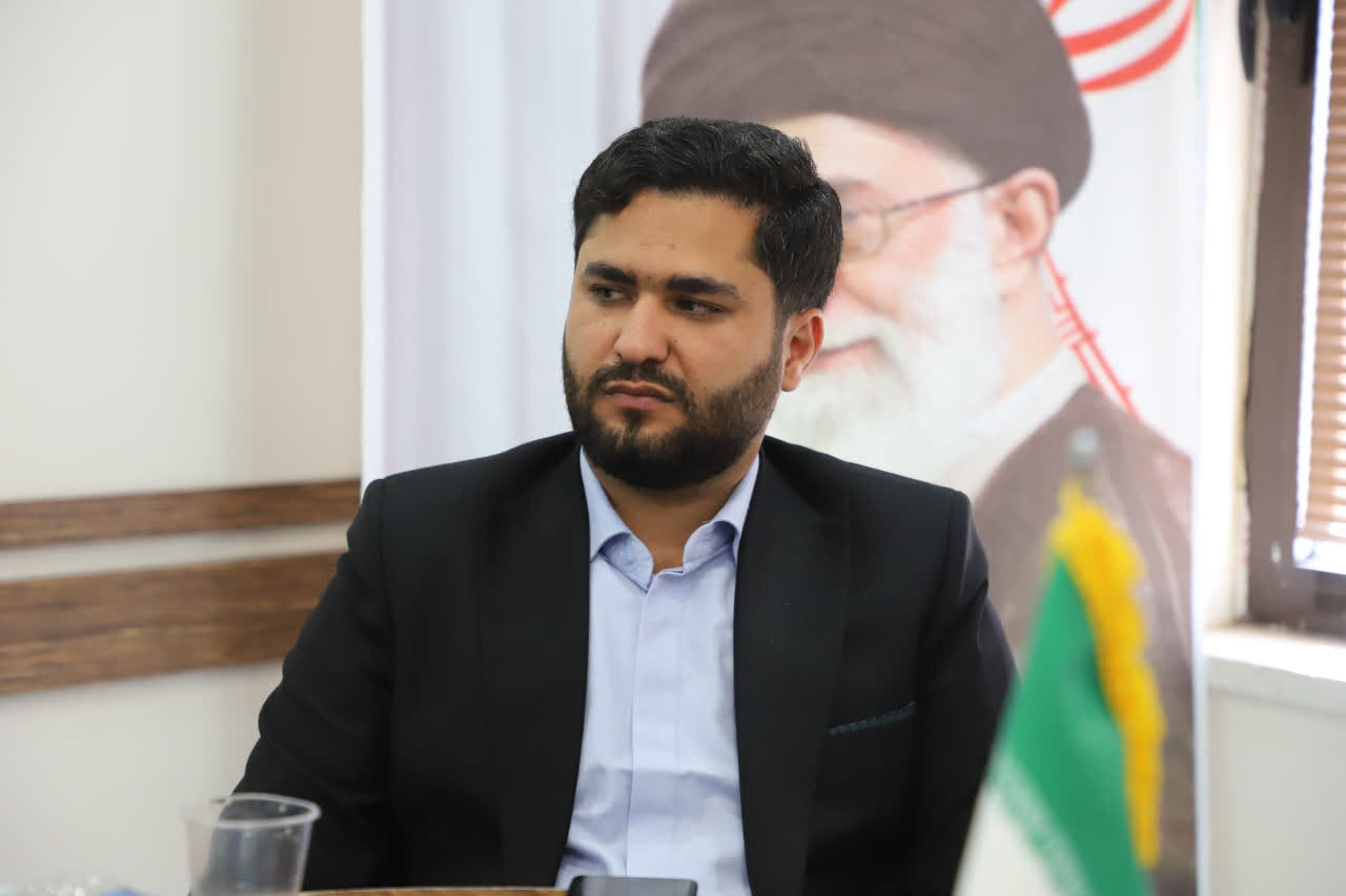 رضایی: کشف و پلمب انبارهای دپو نهادههای دامی در شهرستان خاتم رضایی: کشف و پلمب انبارهای دپو نهادههای دامی در شهرستان خاتم