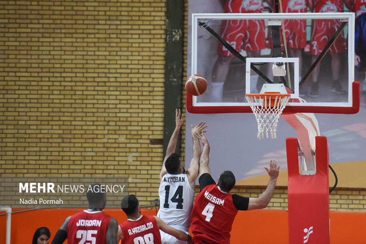 پایان تعطیلات یک ماهه لیگ برتر بسکتبال/ بالانشین‌ها بازی نمی‌کنند