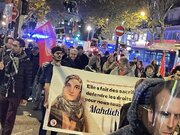 Filistin yanlısı İranlı aktivist için Fransa'da destek gösterisi