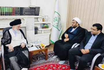 حسینی بوشهری: خارگ نماد همدلی و برادری میان اهل سنت و تشیع است