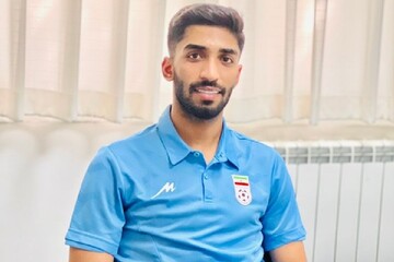 امیر حسین حمزه‌پور از هرمزگان آقای گل لیگ برتر فوتبال ساحلی شد