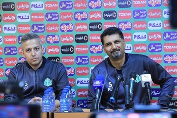 حسینی: استقلال از بازی ما غافلگیر شد/ مخالف برگزاری دربی در اراک هستم