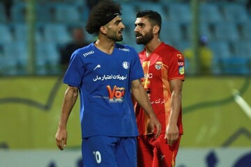 ساسان انصاری: بازیکنان جوان فولاد عملکردی خوبی دارند