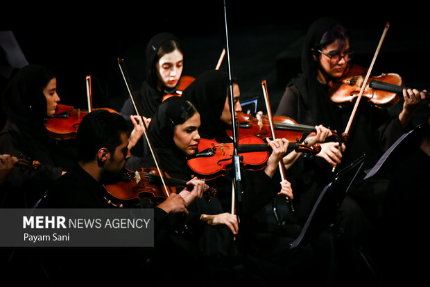 کنسرت «آن لحظه‌ها»