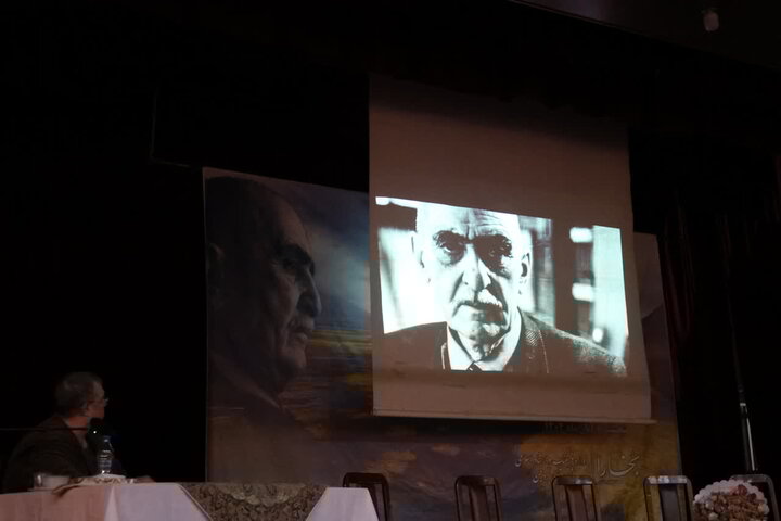 ایرج افشار در عشق به ایران یک استثنا بود