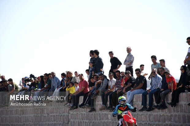 مسابقات موتور کراس خراسان جنوبی