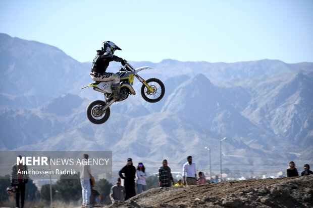 مسابقات موتور کراس خراسان جنوبی