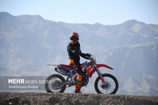 مسابقات موتور کراس خراسان جنوبی