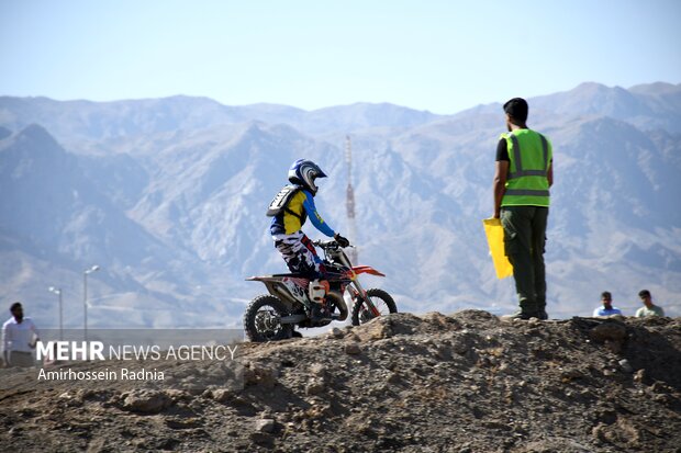 مسابقات موتور کراس خراسان جنوبی