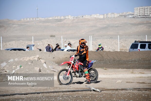 مسابقات موتور کراس خراسان جنوبی