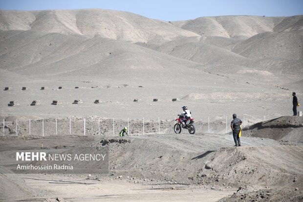 مسابقات موتور کراس خراسان جنوبی