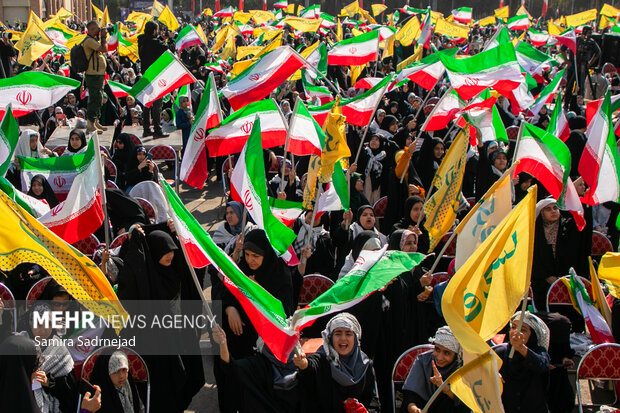 گردهمایی نوجوانان «لشگر قدس»