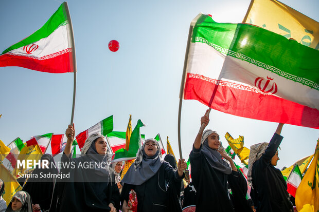 گردهمایی نوجوانان «لشگر قدس»
