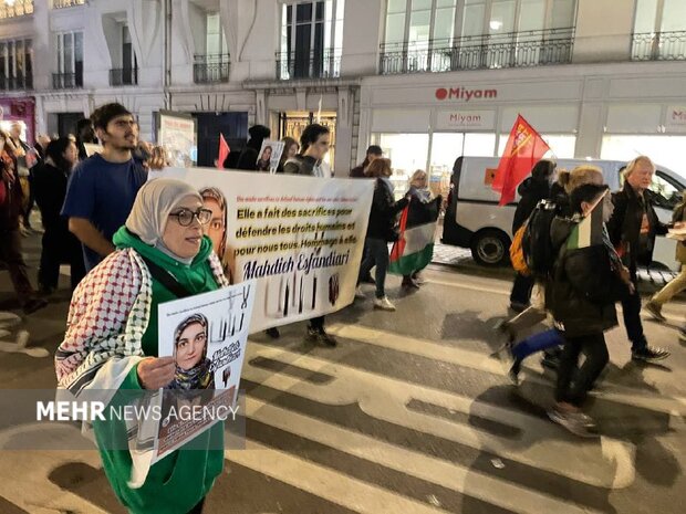 تظاهرات گسترده فعالان حقوق بشر در همبستگی با «مهدیه اسفندیاری» 3