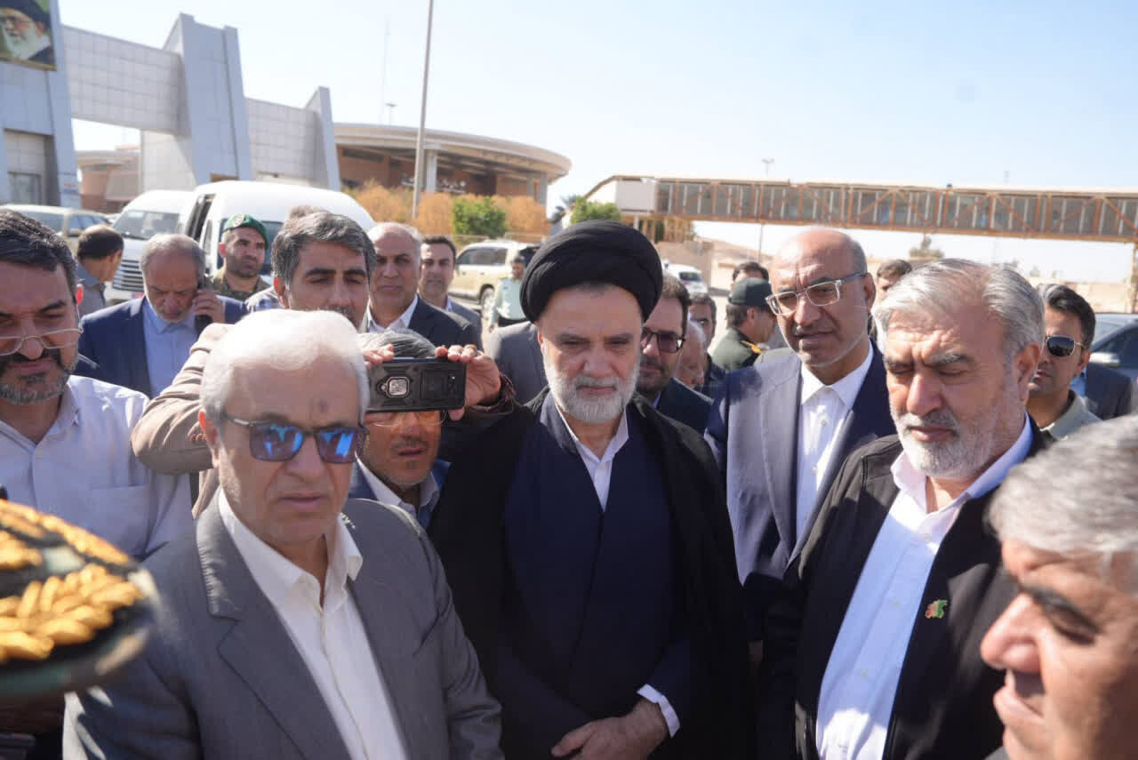 بازدید رئیس کمیسیون امنیت ملی مجلس از مرز پرویزخان قصرشیرین بازدید رئیس کمیسیون امنیت ملی مجلس از مرز پرویزخان قصرشیرین
