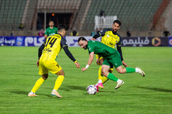 لیگ برتر فوتبال - شمس‌آذر و سپاهان