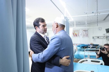 عیادت وزیر ورزش و جوانان از صابر کاظمی