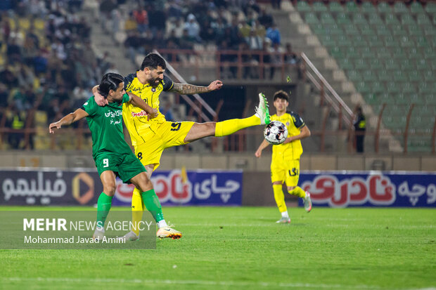 لیگ برتر فوتبال - شمسآذر و سپاهان 11