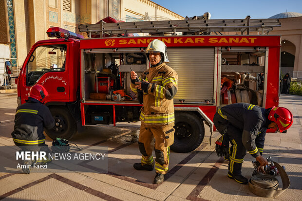 مانور امداد و نجات در حرم شاهچراغ(ع)
