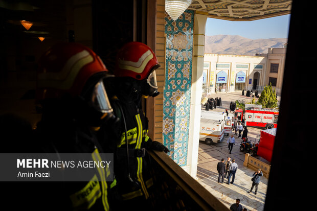 مانور امداد و نجات در حرم شاهچراغ(ع)