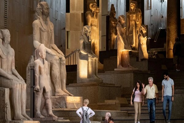 Mısır, dünyanın en büyük arkeoloji müzesini açtı