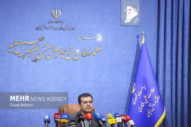 نشست خبری معاون علمی رئیس جمهور