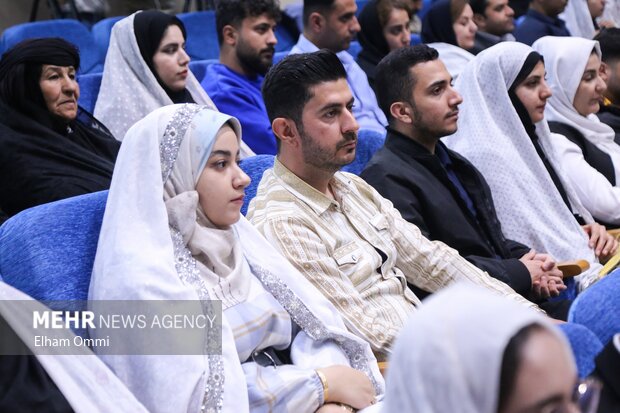 مراسم آئین وصال جشن ازدواج 215 سرباز ولایت در سنندج