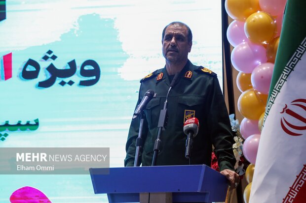 مراسم آئین وصال جشن ازدواج 215 سرباز ولایت در سنندج