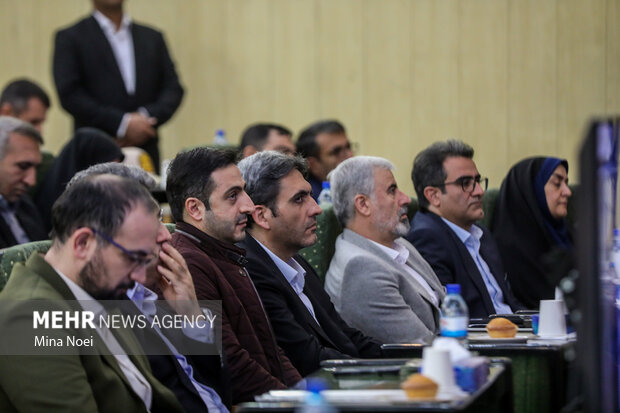 جلسه شورای اداری استان آذربایجان شرقی با حضور وزیر ارتباطات 15