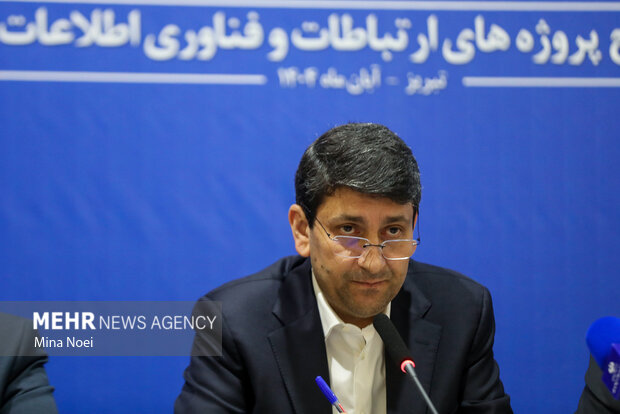 جلسه شورای اداری استان آذربایجان شرقی با حضور وزیر ارتباطات 16