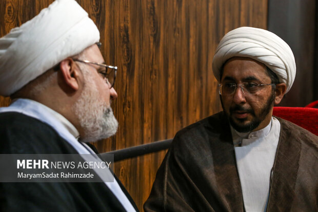 نشست هم اندیشی نوجوانان نخبه و فعال فرهنگی فارس