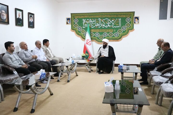 امام جمعه دهلران: حفاظت از منابع طبیعی نیازمند آموزش همگانی است امام جمعه دهلران: حفاظت از منابع طبیعی نیازمند آموزش همگانی است