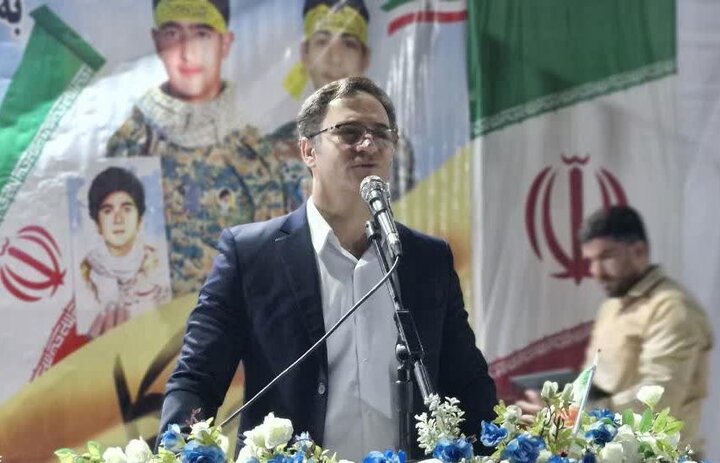 فرماندار تنگستان: ۱۳ آبان تجلی همبستگی مردم و فرهنگیان است فرماندار تنگستان: ۱۳ آبان تجلی همبستگی مردم و فرهنگیان است