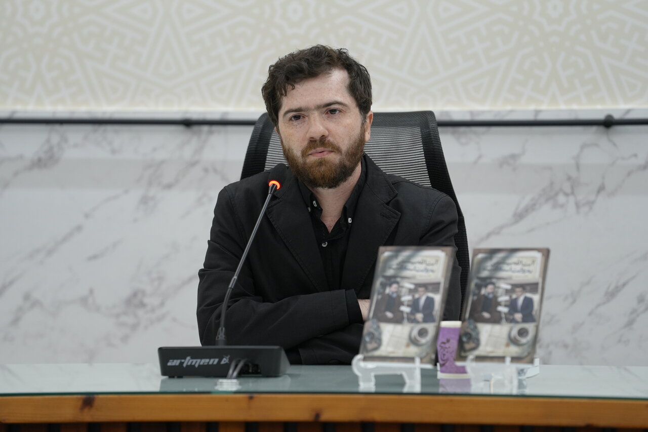 اسناد،تسخير،سفارت،آمريكا،متضاد،نظامي،محبوبي،تحليل،دستور،موضو ...