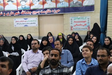 سلسله کارگاه‌های تربیتی و آموزشی در شهرستان دیر آغاز شد