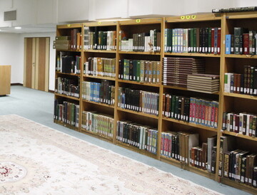 نمایش سیر تحول چاپ قرآن‌کریم در گنجینه قرآن‌های چاپی کتابخانه فاطمی